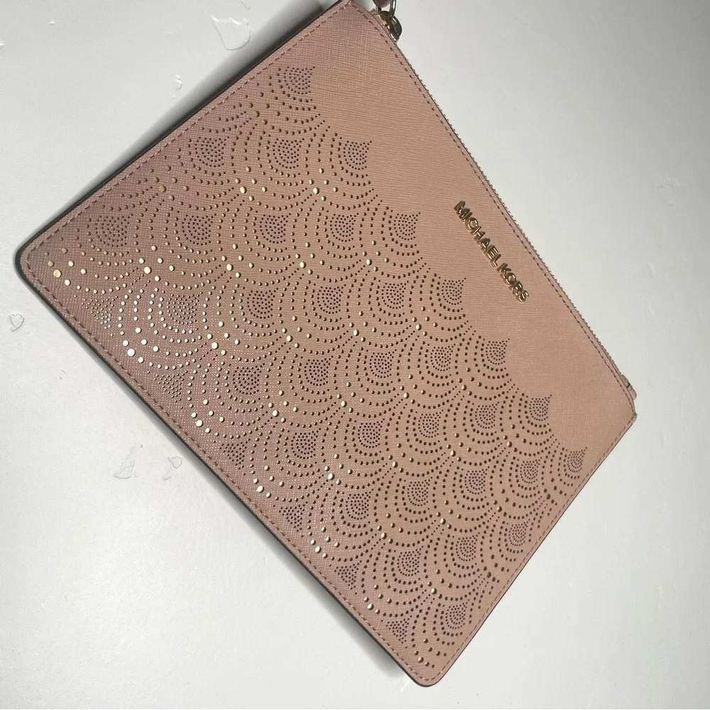 Michael Kors Travel Zip Leather Perforated Wristlet Clutch Purse Dusty Rose Pink